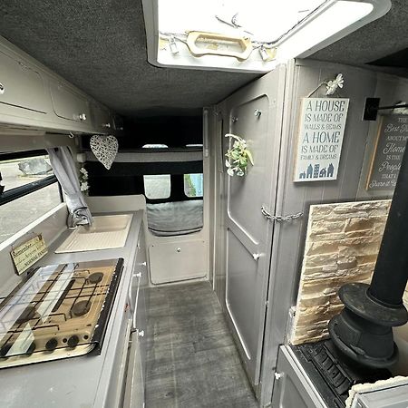 Retro Camper Hire Dublin Exterior foto