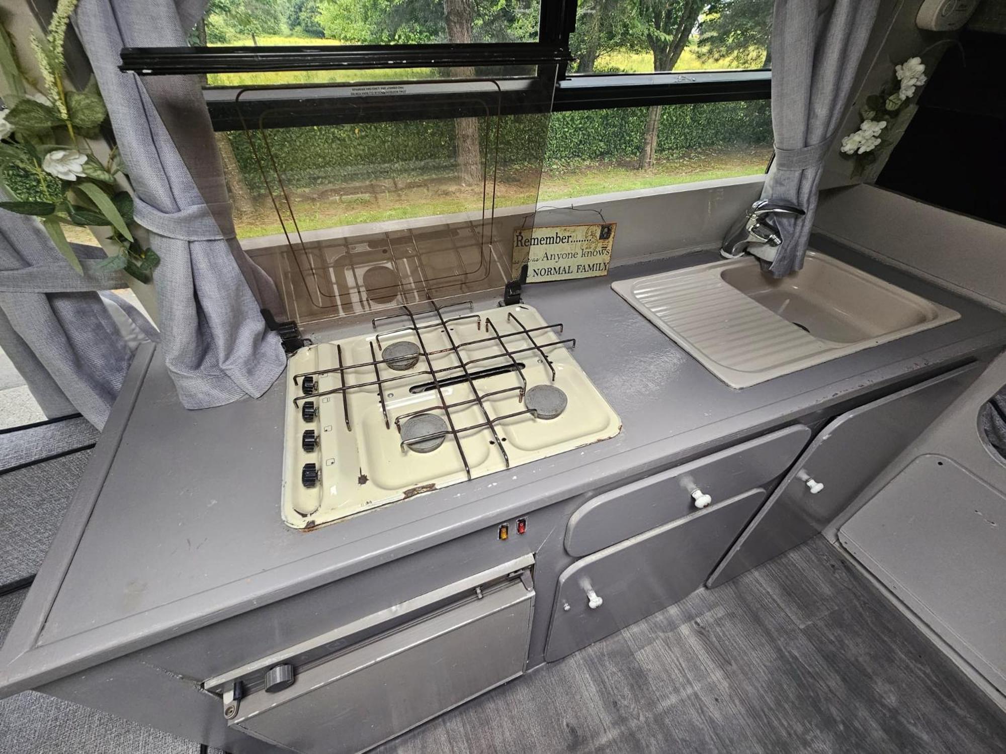 Retro Camper Hire Dublin Exterior foto