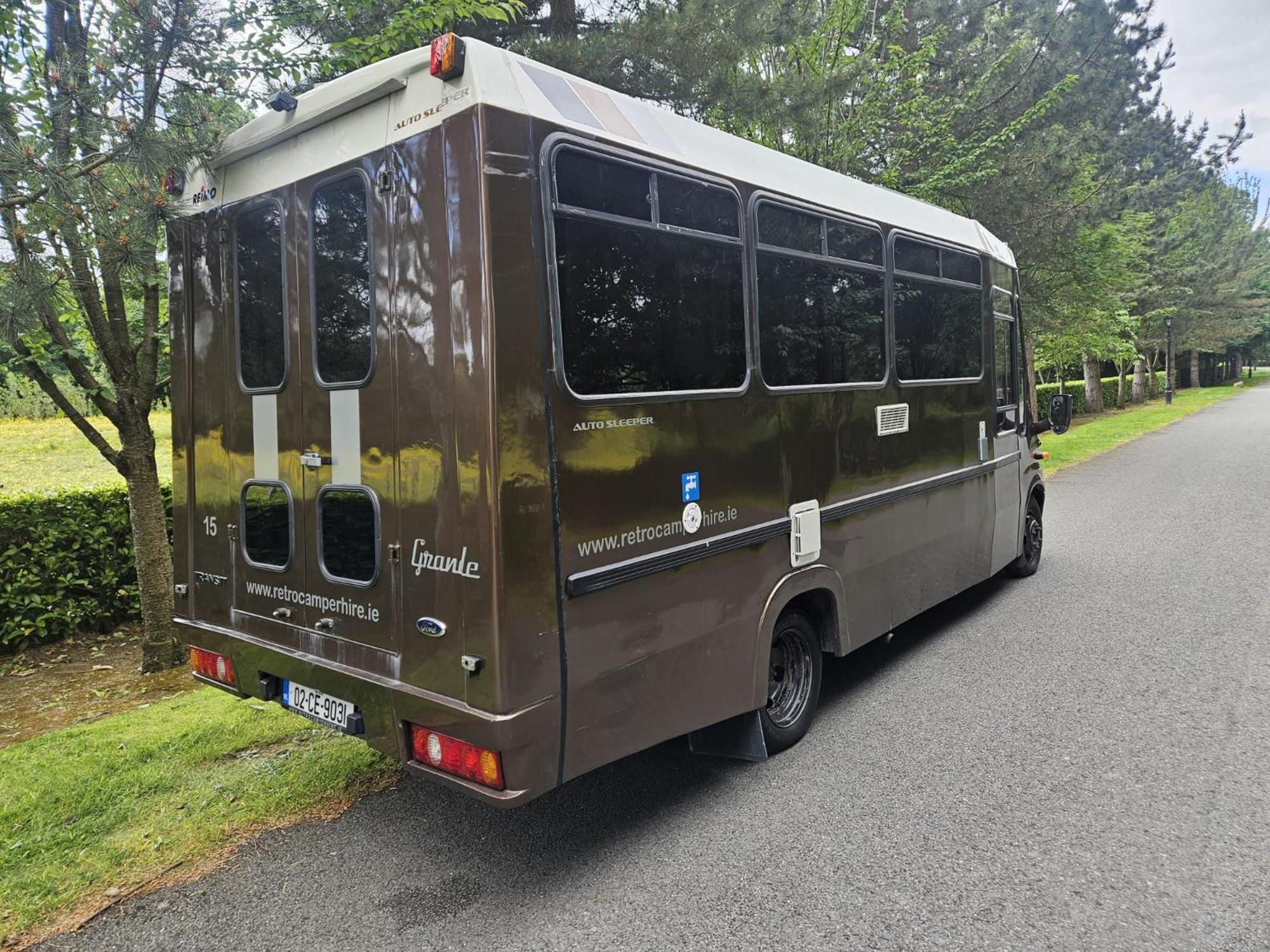 Retro Camper Hire Ltd Campervan Hire Company "Travel Throughout Ireland " Dublin Exterior foto